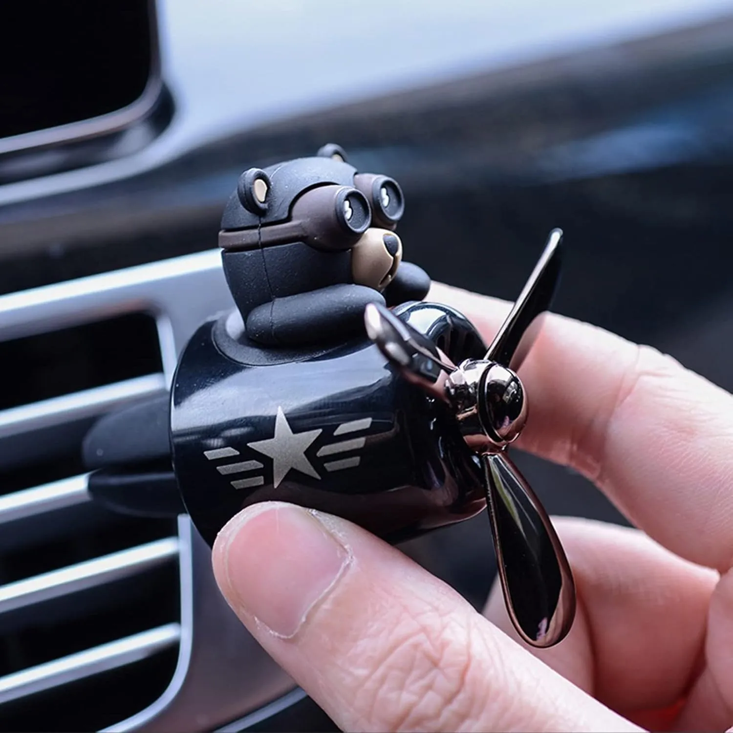 2 Pieces Car Air Fresheners, Cute Bear Pilot Car Diffuser, Propeller Air Outlet Vent Fresheners, Suitable for Automotive Interior Decoration (Bear (A B))