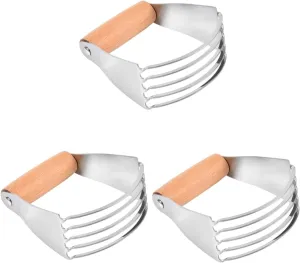 3pcs Flour Cutter Handle Reusable Scraper Kitchen Tool for Baking Pastry for Mixing and Blending Ingredients for Biscuits Cakes and Pies