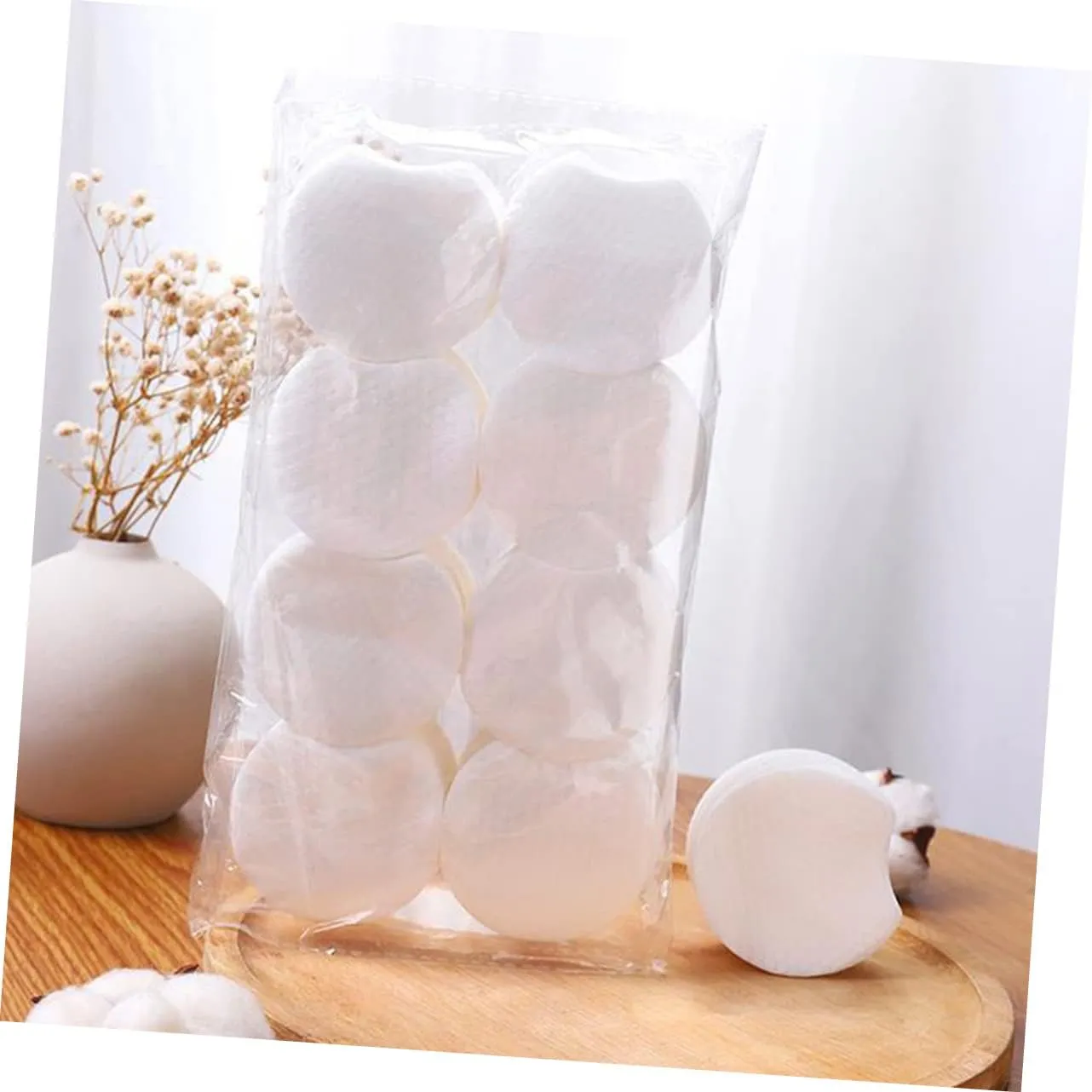 900pcs Pearl Pattern Makeup Remover Cotton Makeup Remover Wipes Esthetic Wipes Travel Makeup Wipes Eyeshadow Cleansing Pads Cotton Round Pads Disposable Cotton Face Pads Girl Miss