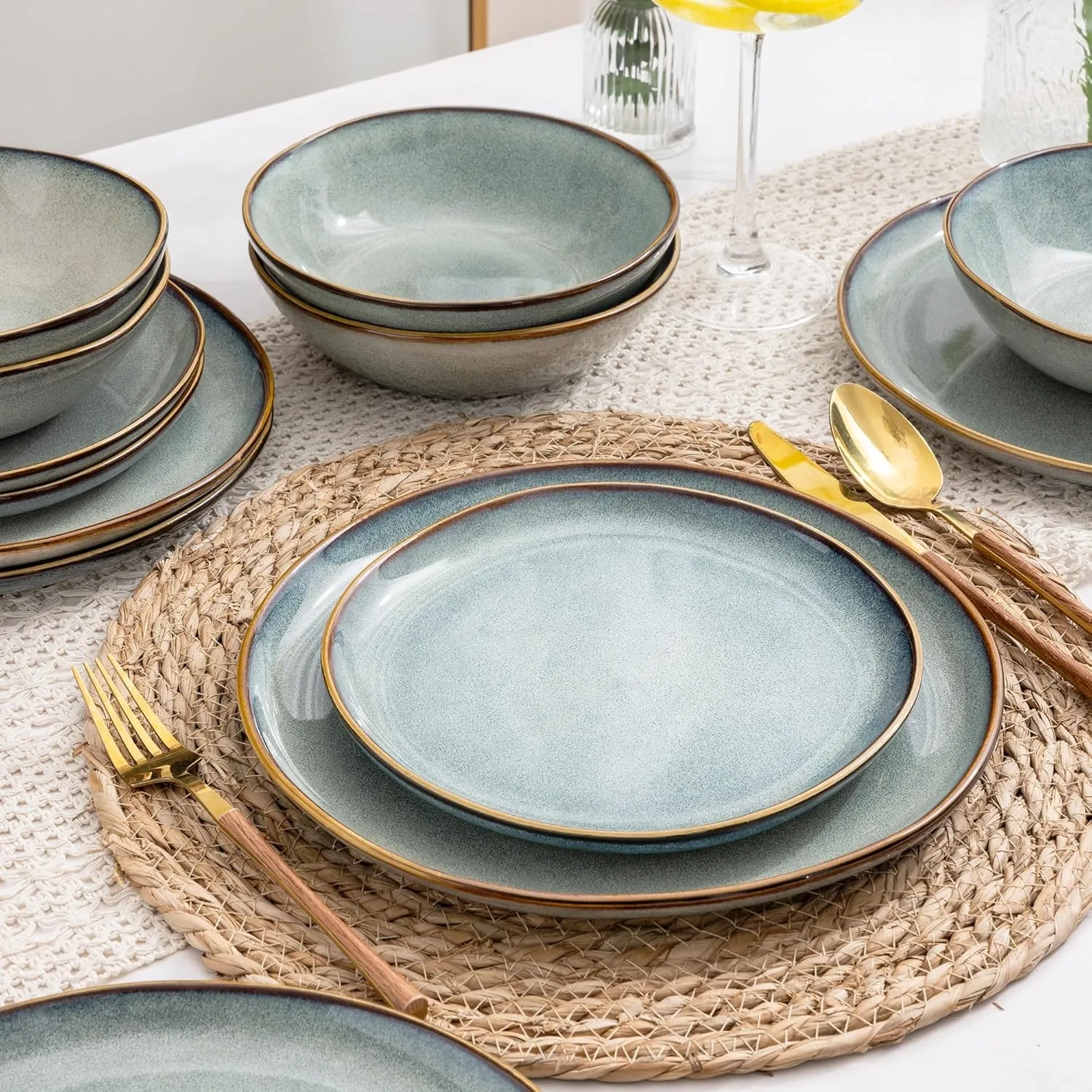 AmorArc Ceramic Dinnerware Sets,Handmade Reactive Glaze Stoneware Plates and Bowls Sets,Highly Chip and Crack Resistant | Dishwasher & Microwave Safe Dishes Set,Service for 6 (18pc)