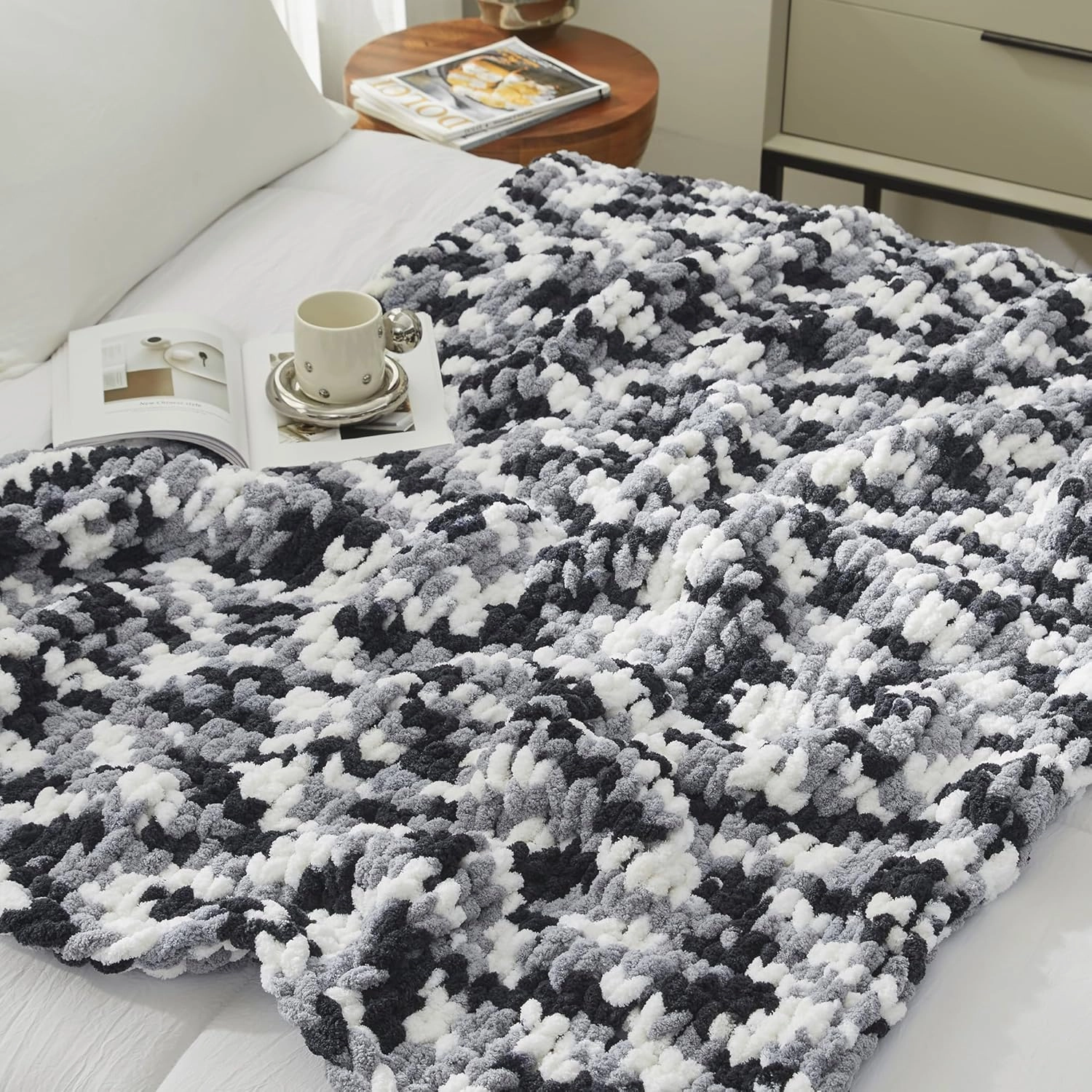 Amélie Home Chunky Knit Throw Blanket for Couch, Soft Chenille Crochet Blanket for Sofa, 50"x60", Space-Dyed Black
