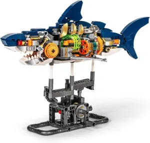 Animal Cyborg Shark Puzzle Building Block Toy, Gift for Adults and Children (687 PCS)