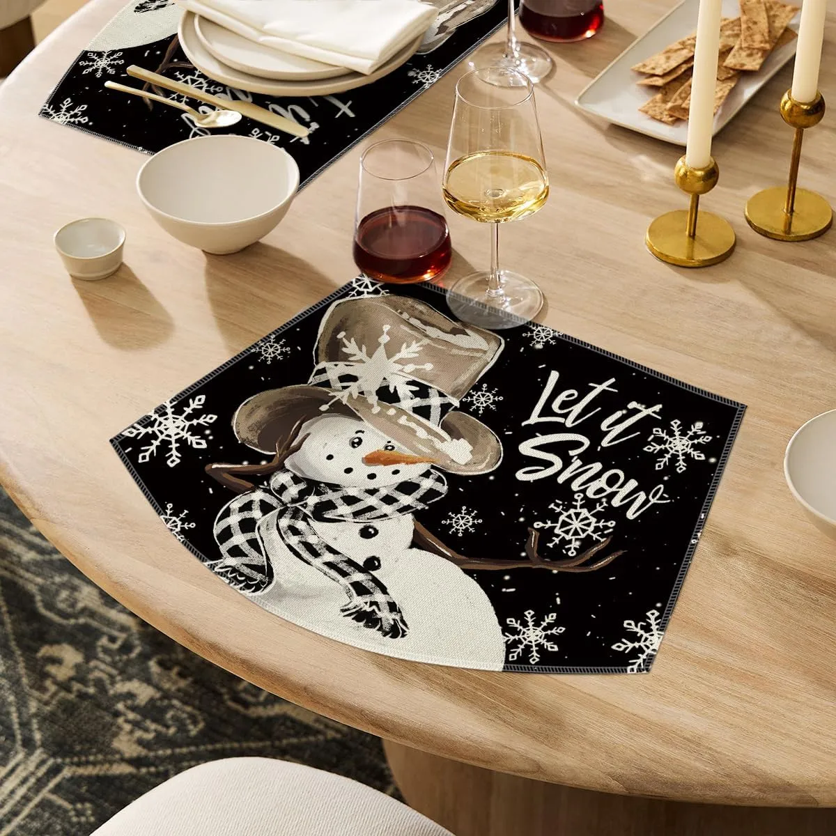 Artoid Mode Black Christmas Snowman Wedge Shape Placemats for Round Table Set of 4, Let it Snow Winter Winter Seasonal Kitchen Dining Table Decoration for Indoor Party Home