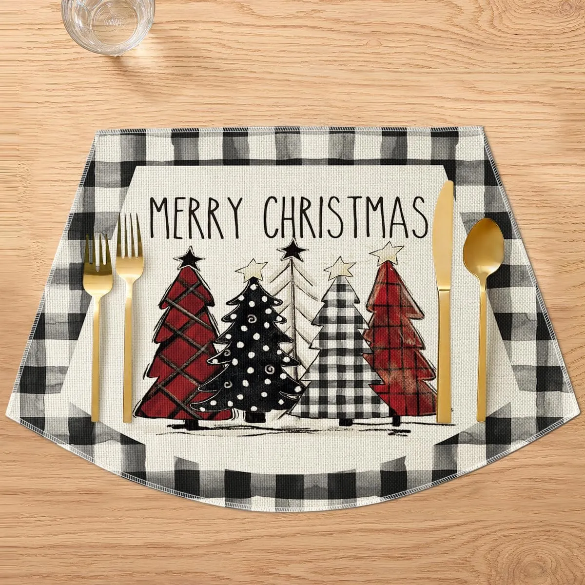 Artoid Mode Christmas Trees Wedge Shape Placemats for Round Table Set of 4, Winter Seasonal Kitchen Dining Table Decoration for Indoor Party Home