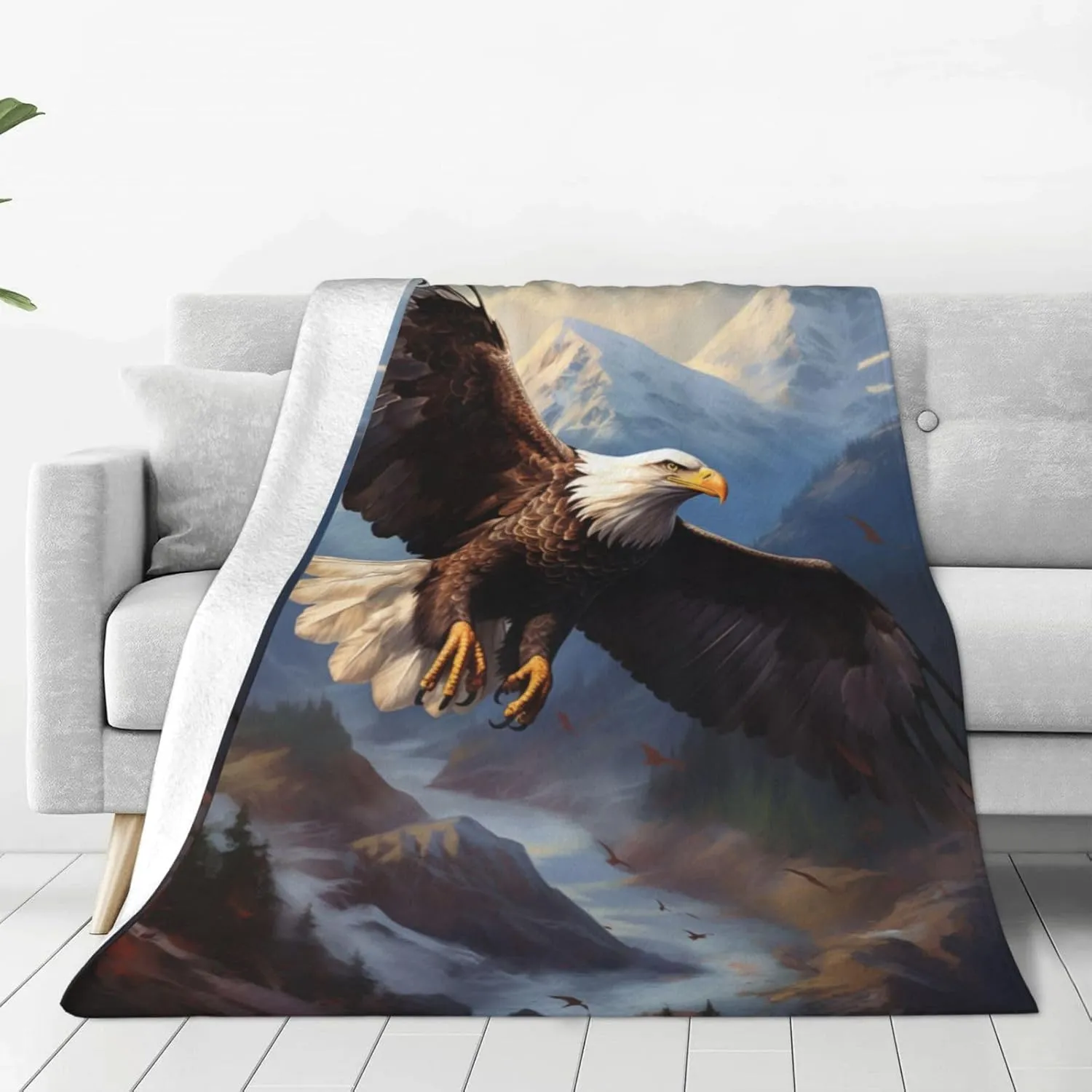 Bald Eagle Blanket Eagle Decor Throw Blanket Bald Eagle Valentines Gifts for Men Warm Soft Plush Lightweight Fleece Flannel Blanket Bed Couch Sofa Blanket for Adults Kids 60"x50"