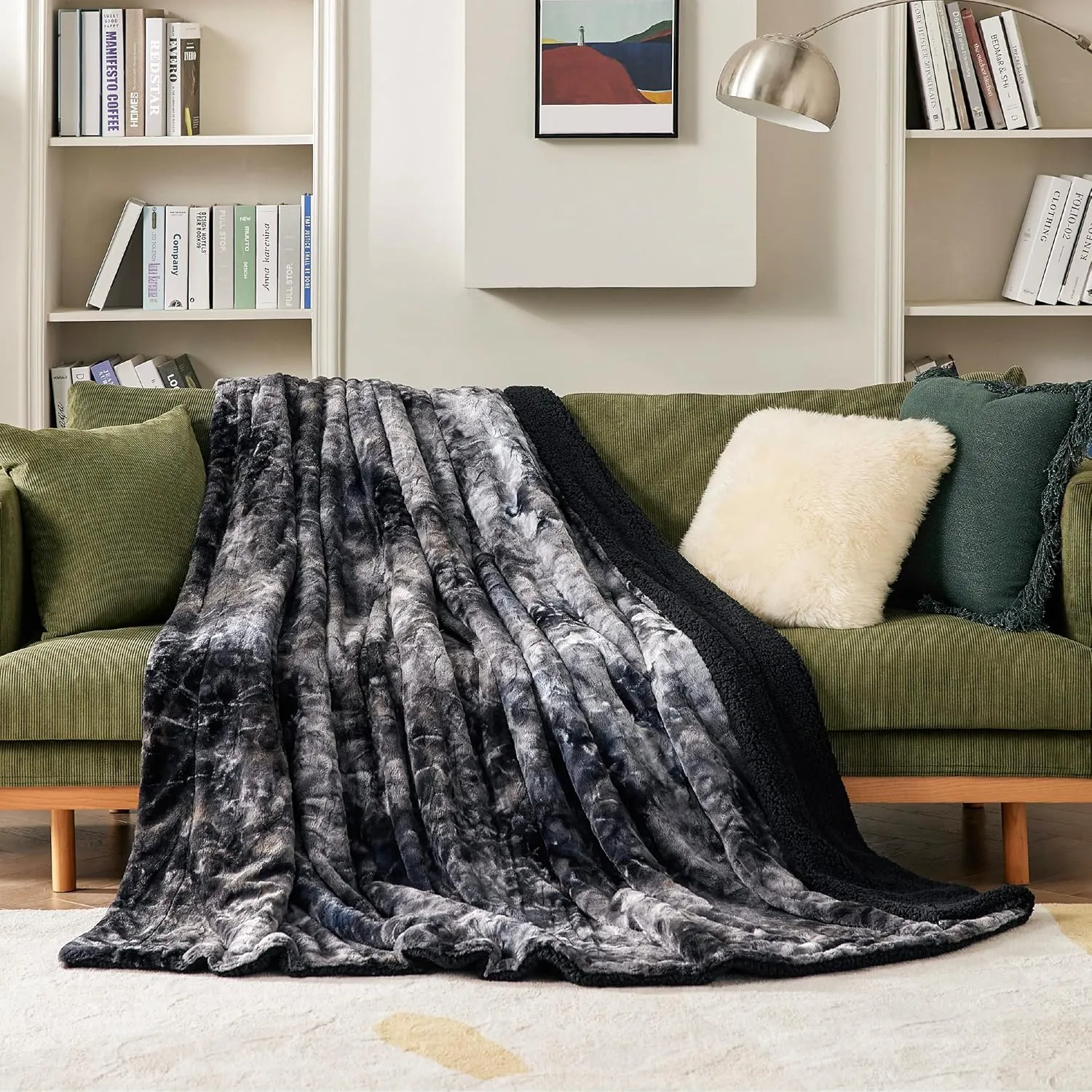 Bedsure Sherpa Fluffy Throw Blanket -Fleece Soft, Warm and Cozy Throw for Women, Plush & Fuzzy Faux Fur Blanket for Couch, Sofa and Bed Decor, Tie Dye Design, Black, 50x60 Inches