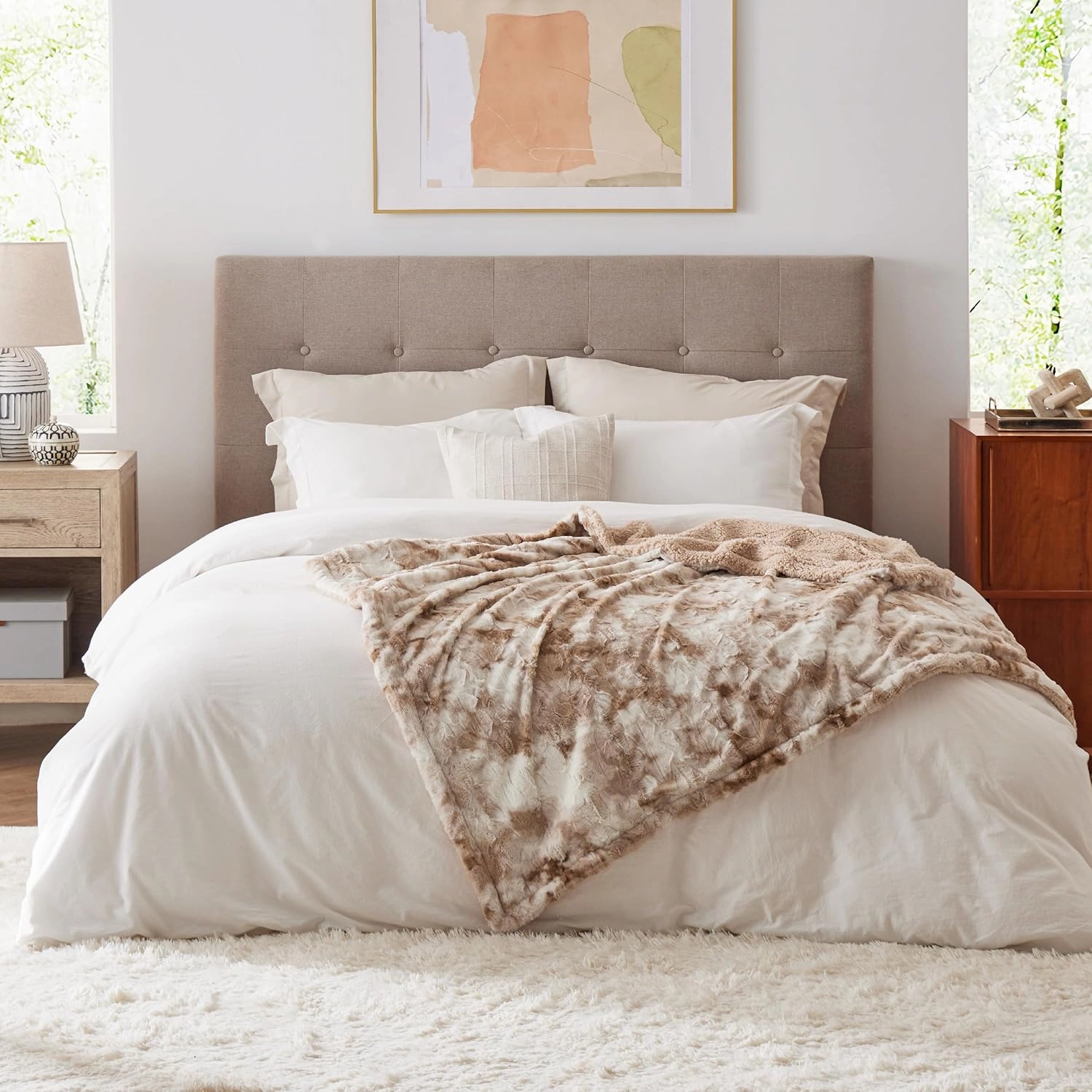 Bedsure Sherpa Fluffy Throw Blanket -Fleece Soft, Warm and Cozy Throw for Women, Plush & Fuzzy Faux Fur Blanket for Couch, Sofa and Bed Decor, Tie Dye Design, Beige, 50x60 Inches