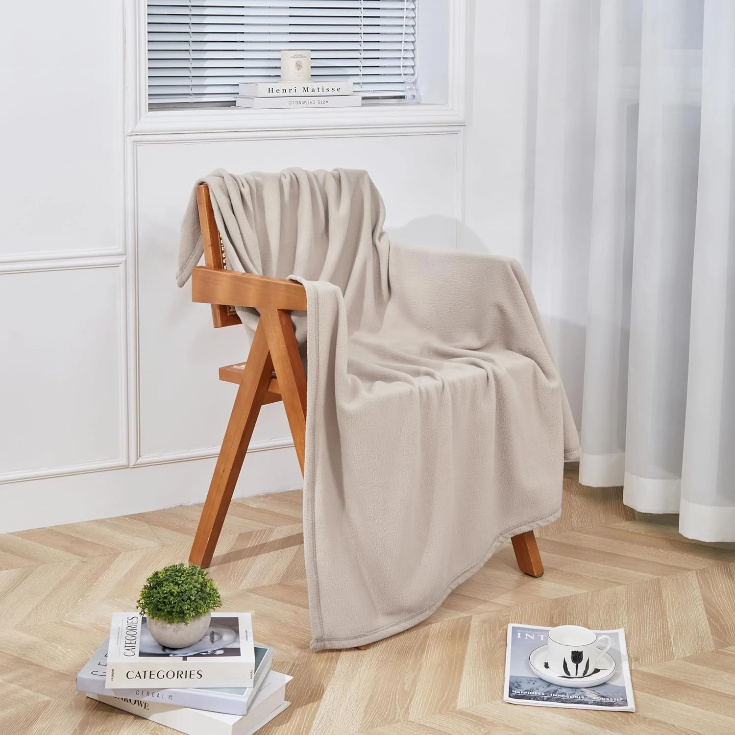 CAI TENG Fleece Throw Blankets 6 Pack Linen Bulk Blankets 50 x 60 inch Lightweight Warm Soft Travel Blanket Comfort Blanket for Bed Couch Pet-Friendly Clearance
