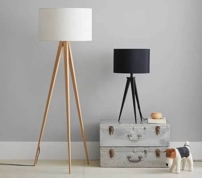 Director Floor Lamp Natural