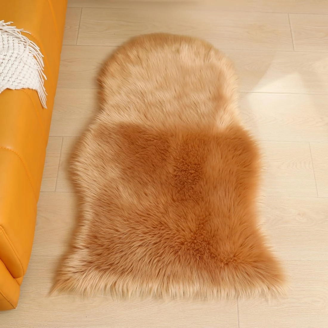 Faux Fur Rug 2×3 Ft Brown Sheepskin Rug Super Soft Fluffy Plush Area Rug Used for Bedroom Floor Children's Room Sofa Cushion Living Room Bedside Rugs