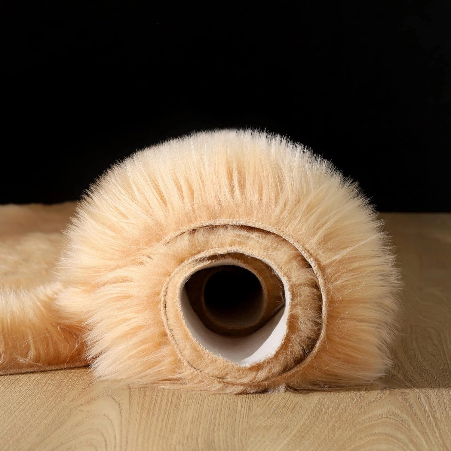 Faux Fur Rug 2×3 Ft Brown Sheepskin Rug Super Soft Fluffy Plush Area Rug Used for Bedroom Floor Children's Room Sofa Cushion Living Room Bedside Rugs