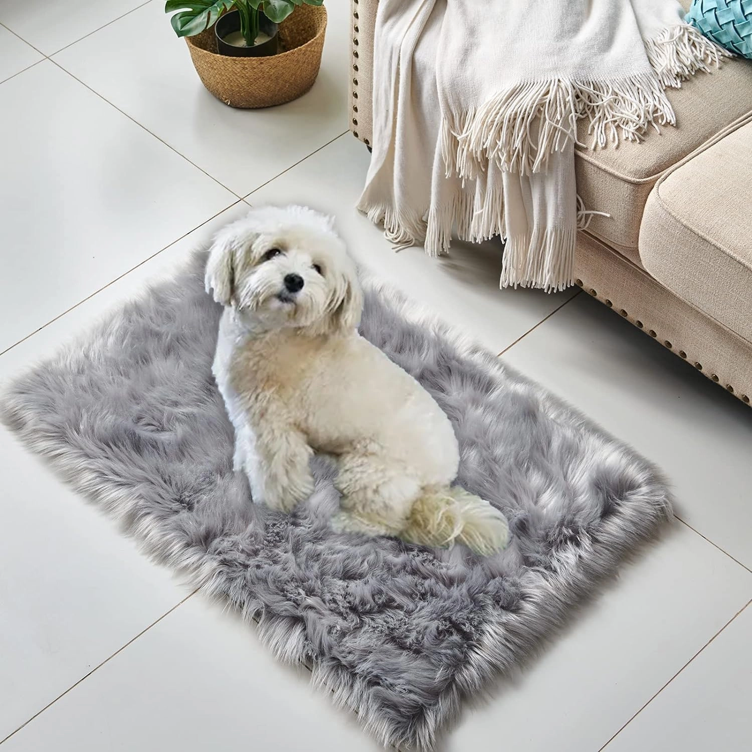 Fluffy Dog Cat Bed Mat 19.6x31.4 inch, Washable Soft Plush Faux Fur Warm Area Puppy Pads Blanket for Indoor Pet Sleep Cushion Grey