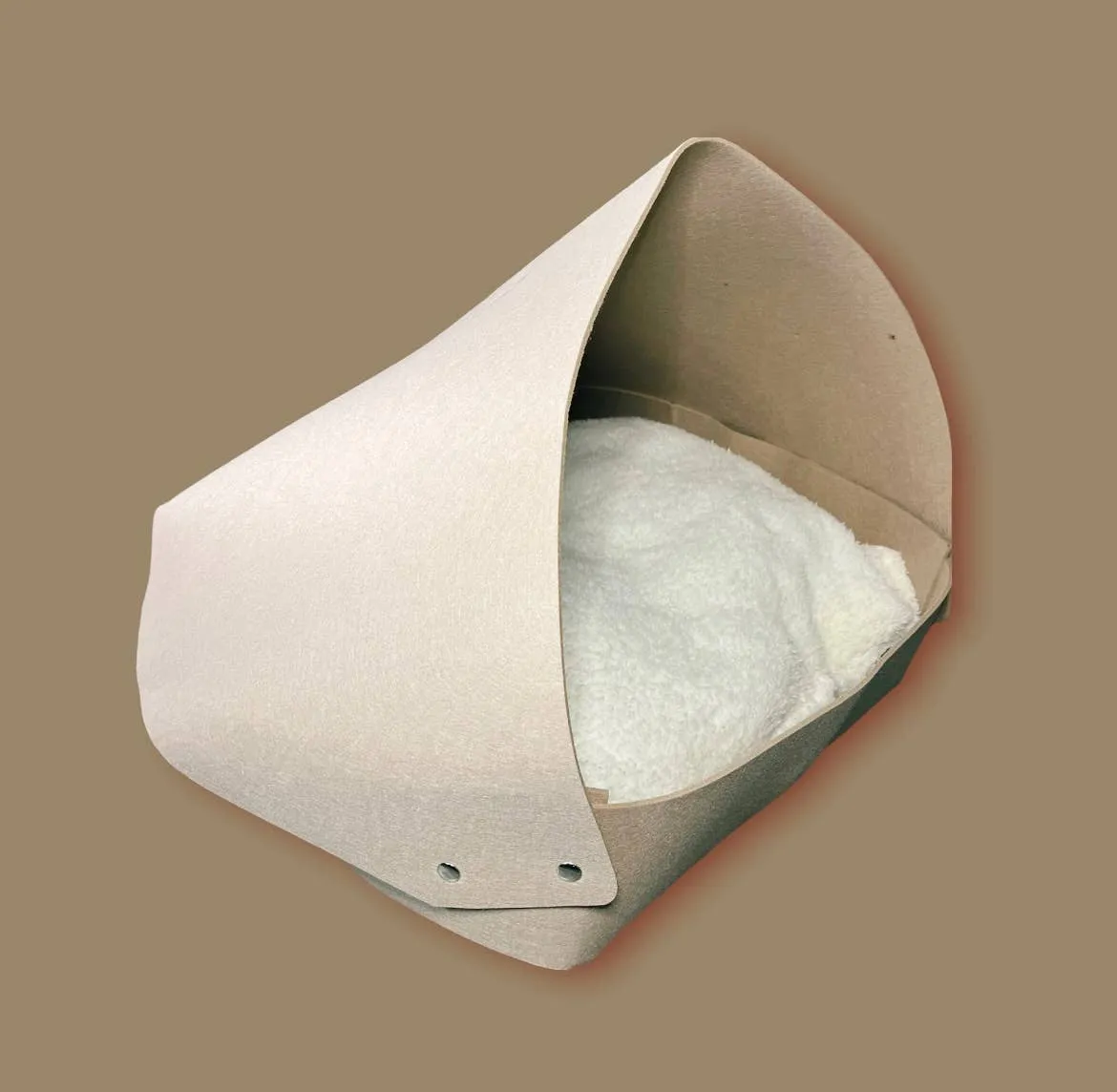 Frau Schnau - Felt Pet Bed Cave