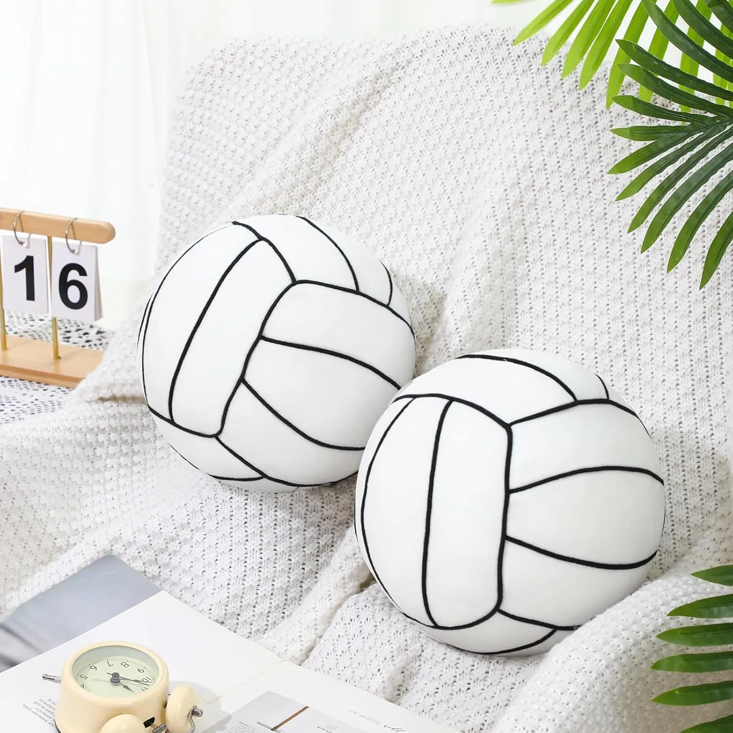 Gerrii 2 Pcs 3D Volleyball Pillow Soft Stuffed Sports Pillows Cute Fluffy Volleyball Plush Sport Theme Cushion Stuffed Pillow Easter Spring Gift for Bedroom Nursery Room Decoration