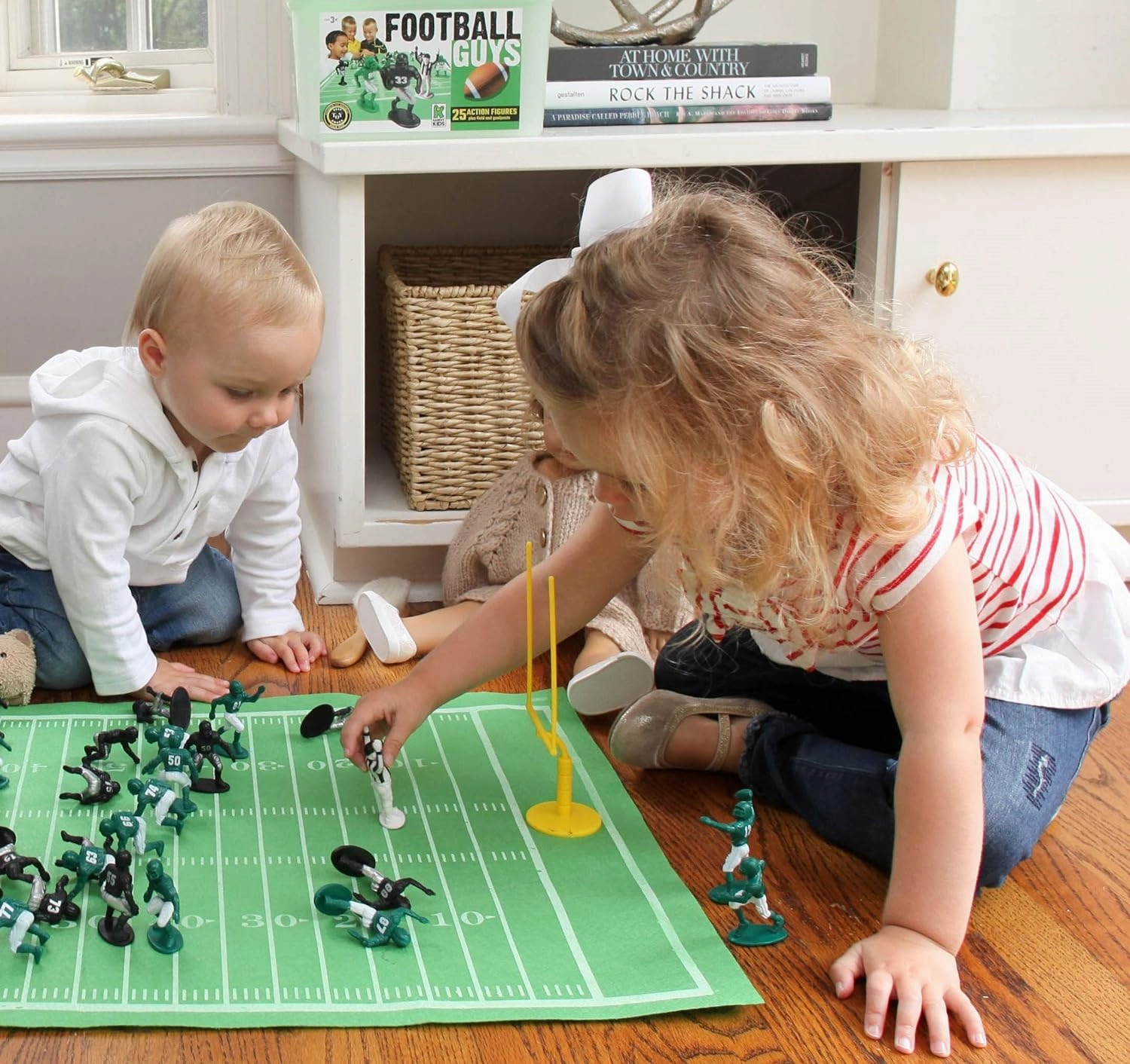 Kaskey Kids Football Guys – Green/Black Inspires Kids Imaginations with Endless Hours of Creative, Open-Ended Play – Includes 2 Teams & Accessories – 28 Pieces in Every Set!