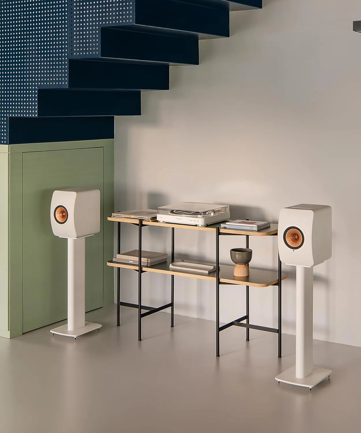 KEF LS50 Wireless II Powered Bookshelf Speakers - Pair (Mineral White)