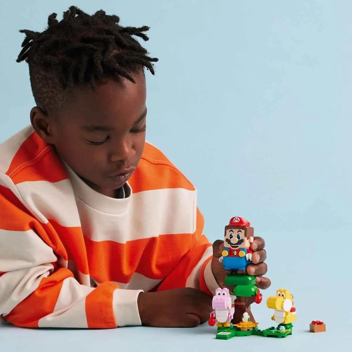 LEGO Super Mario Yoshi's Wild Forest Expansion Set, Toy with 2 Yoshi Figures Made of Stones for Boys and Girls, Small Gift for Children and Gamers from 6 Years 71428