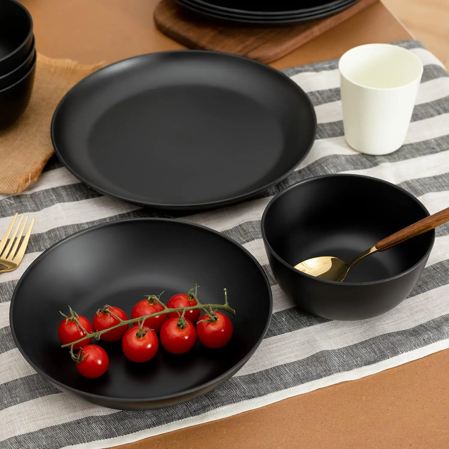 LEHAHA Bamboo Fiber Melamine Dinnerware Sets, Black Kitchen Plates and Bowls Sets, Unbreakable Dishes Set for 4, Eco-friendly Lightweight 12 Piece Dinnerware Sets for Parties & Camping