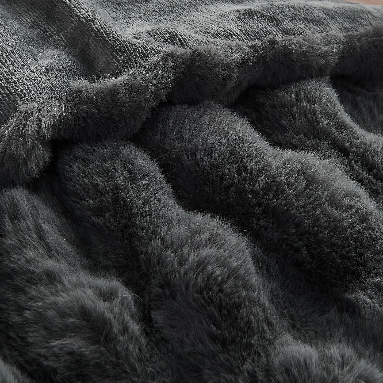 Lotus Karen Faux Fur Throw Blanket Dark Gray - Big Bubble Rabbit Fluff Blanket for Couch, Small Fluffy Fuzzy Cozy Blanket, Thick Furry Plush Shaggy Blankets, 50x60 Inches