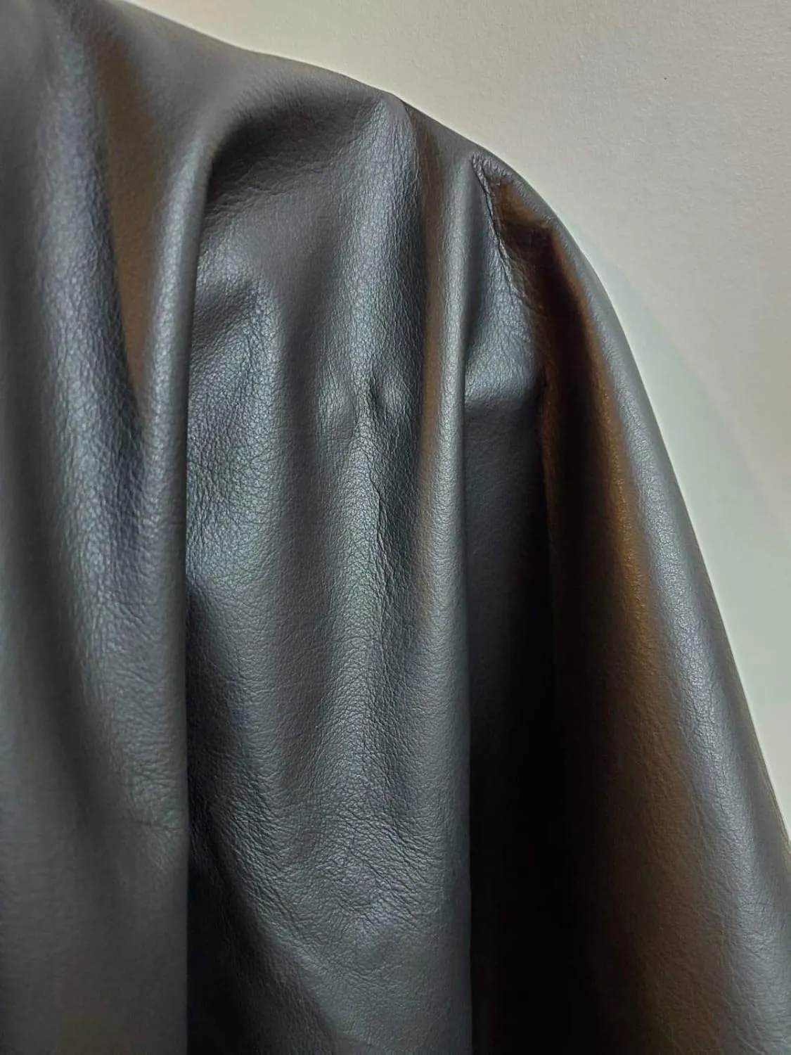 NAT Leathers Black Butter Soft Aniline Light Weight Smooth Fullgrain Nappa 18-22 Square Feet 2.0-2.5 oz Nappa Soft Upholstery Handbag Cowhide Genuine Cow Leather Hide Skin (About 30" x 60")