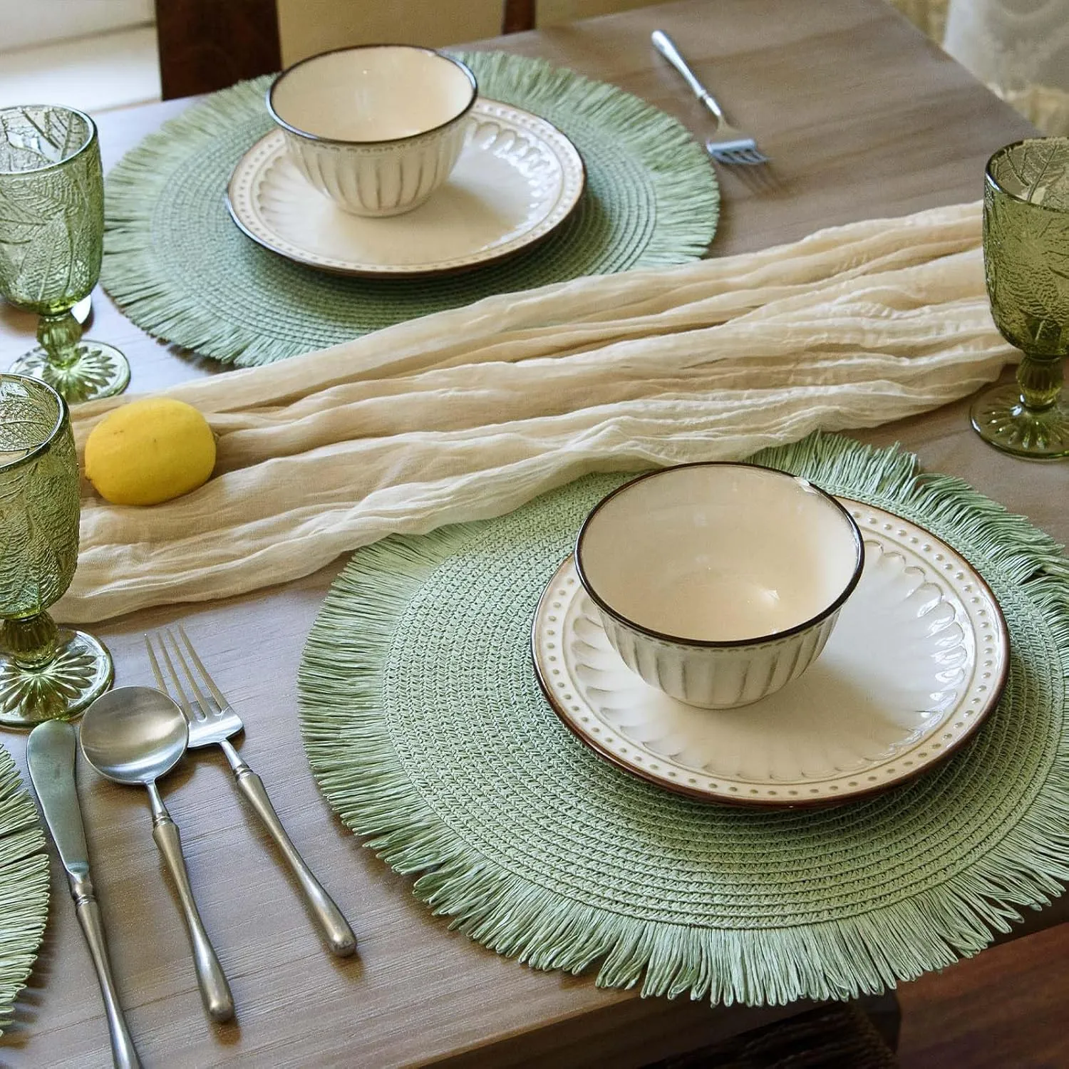 Noctiflorous Round Woven Paper Placemats Set of 12 Braided 15 Inches Indoor Outdoor Place Mats for Dining Tables Natural Farmhouse Rustic Heat Resistant Table mats Decor (Green, 12)