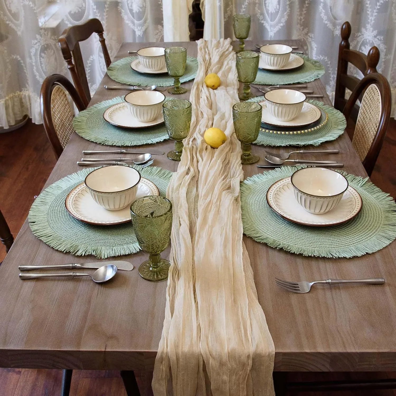 Noctiflorous Round Woven Paper Placemats Set of 12 Braided 15 Inches Indoor Outdoor Place Mats for Dining Tables Natural Farmhouse Rustic Heat Resistant Table mats Decor (Green, 12)