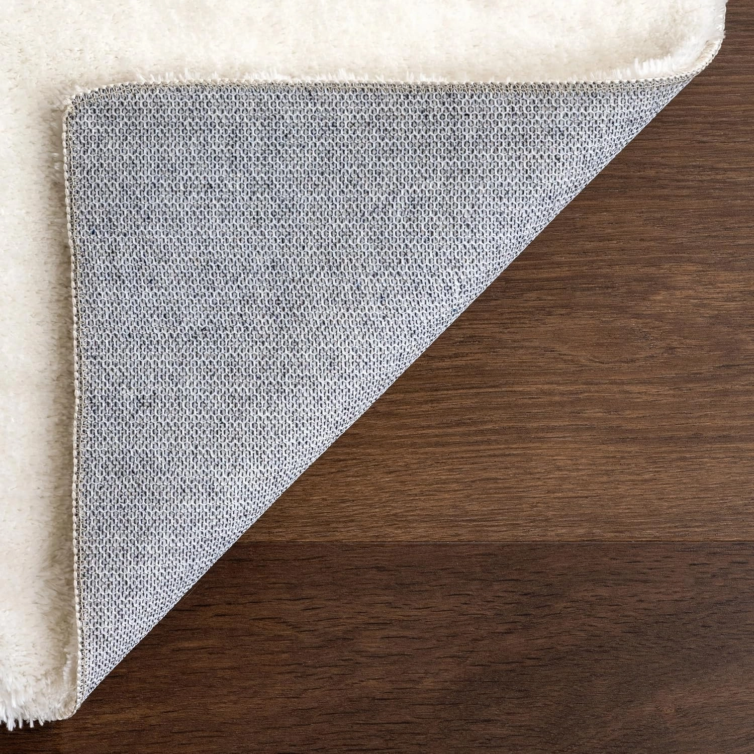 nuLOOM 4' x 6' Cozy Plush SuperiorWash Area Rug, Machine Washable, Non-Slip, Soft Fluffy Shag Carpet for Living Room Bedroom Kids Room Nursery Home Decor, Loni White