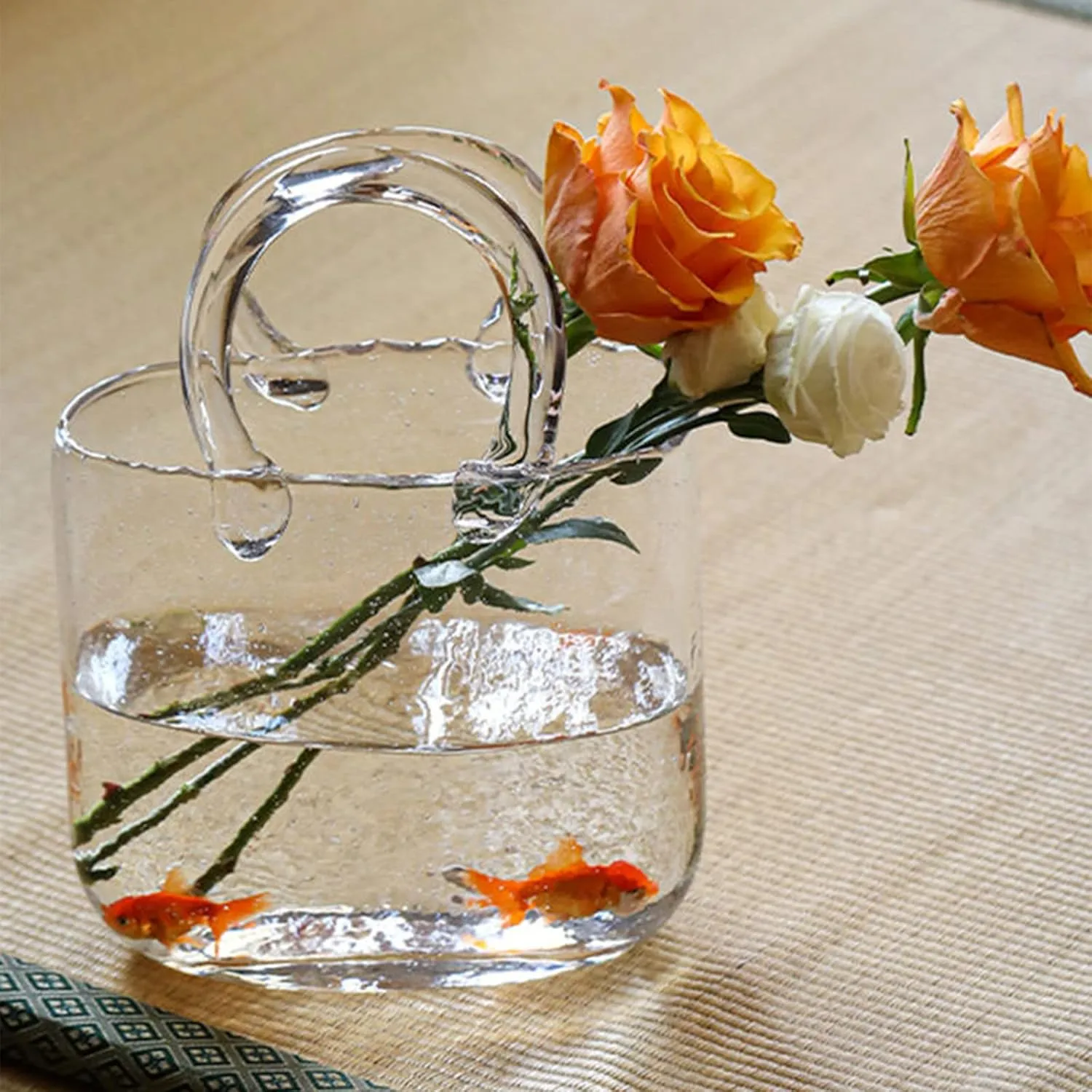 Purse Vase for Flowers, Glass Bag Vase Handmade Flower Vase with Bubble Fish Bowl Vase Handbag Shape Flower Vase for Wedding Home Living Room Table Floral Arrangement Clear
