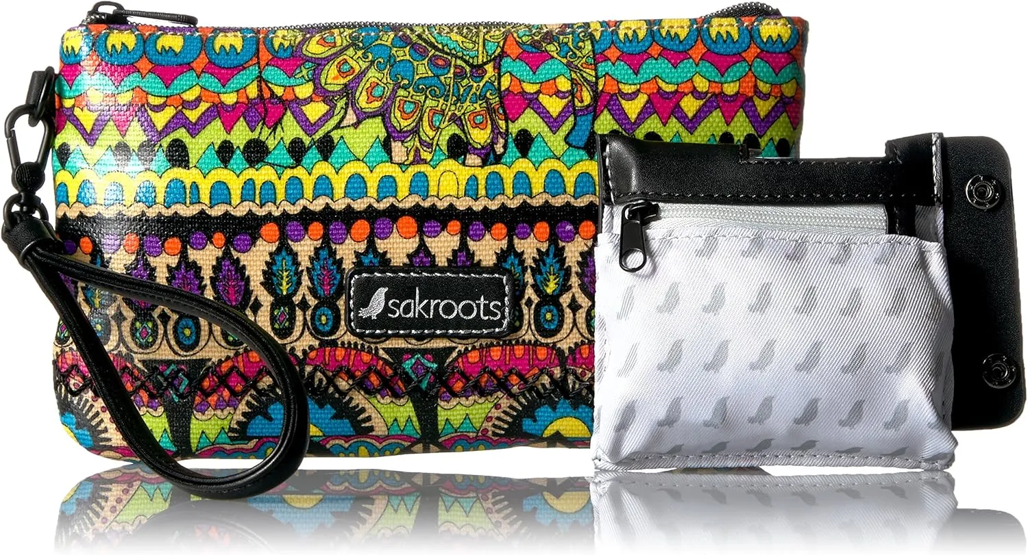Sakroots Artist Circle Charging Wristlet